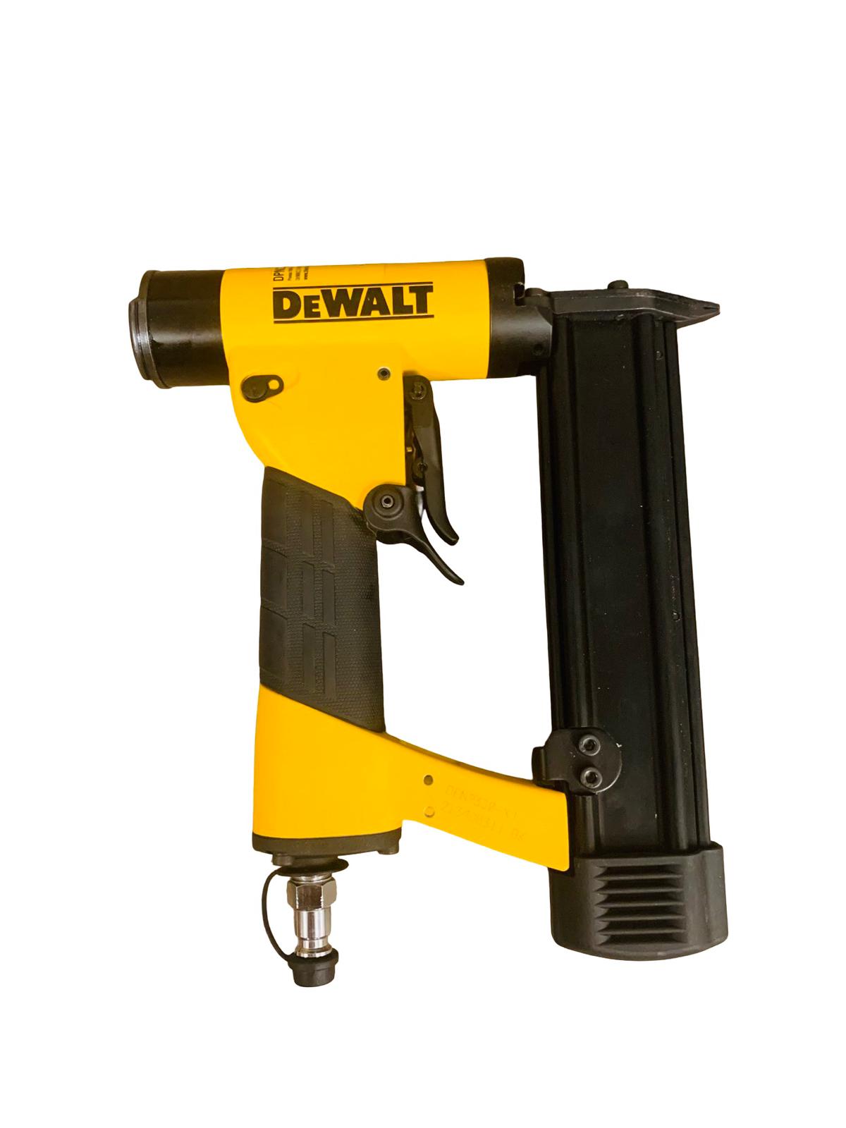 DEWALT DPN2330-XJ Nagler Tacker für kopflose Stifte DEFEKT