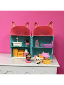 Gabby's Dollhouse Puppenhaus-Spielset mit 2 Minifiguren 16-teilig Spin Master-2