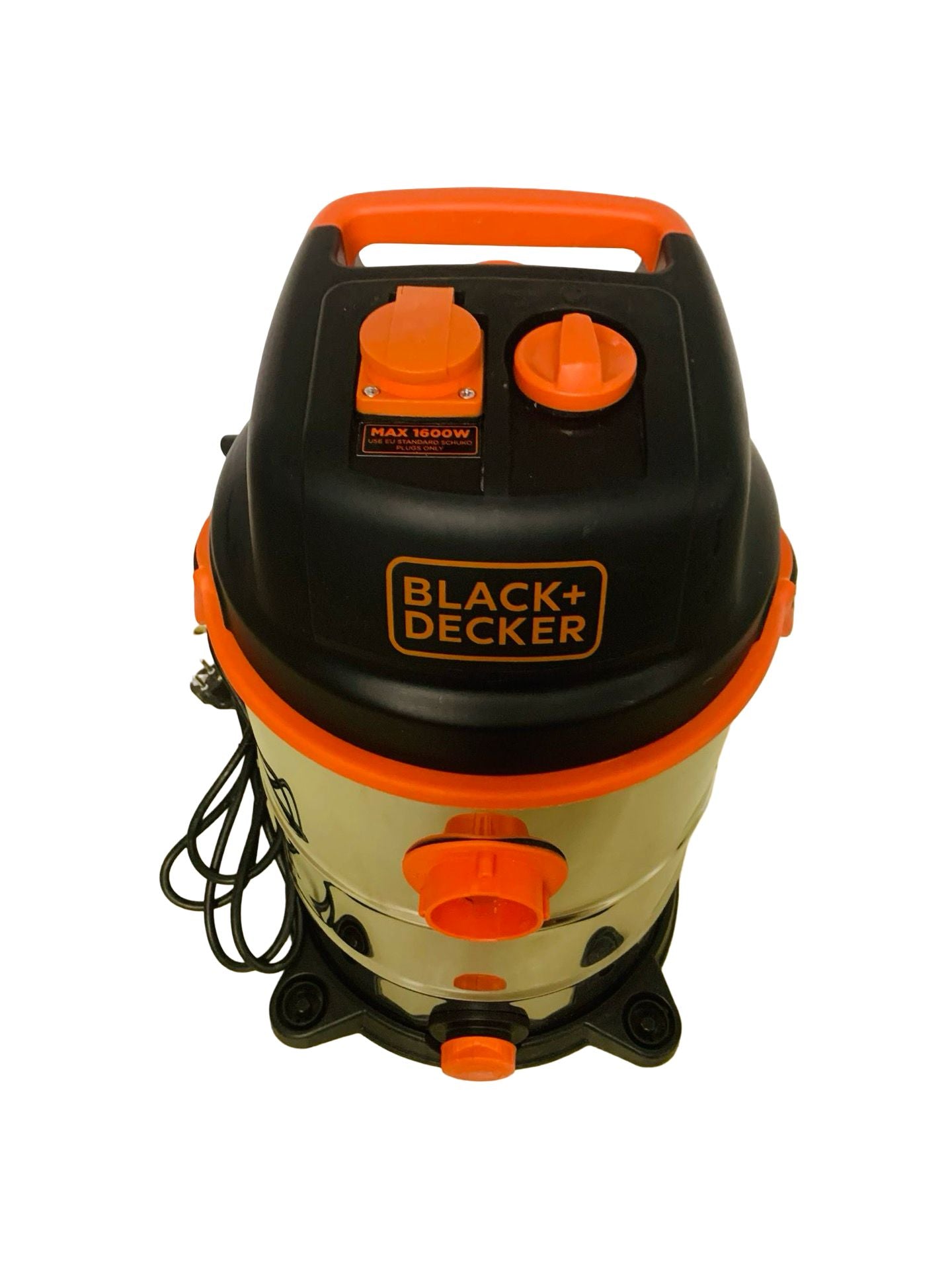 BLACK+DECKER Nass,-Trockensauger BXVC30XTDE mit Integrierter Steckdose 1600W 30L