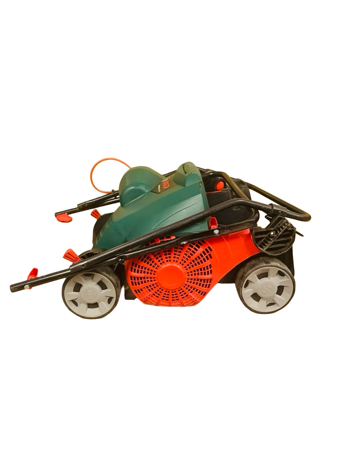 Bosch UniversalVerticut 1100 Elektro-Vertikutierer 1100W 50 L Fangkorb 800 m²